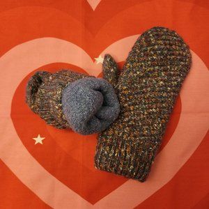 soft knitted mittens